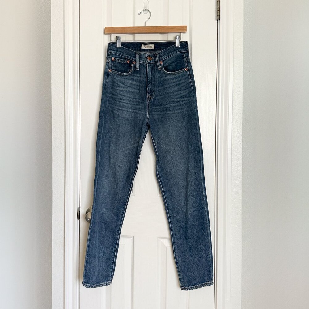Madewell The Mom Jean Size 25 Tall Medium Wash Distressed High Rise Denim
